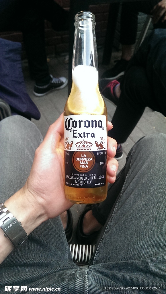 啤酒