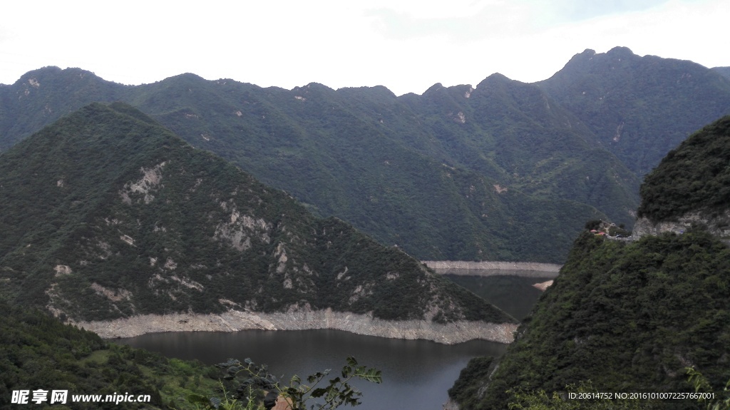 大山里的风景