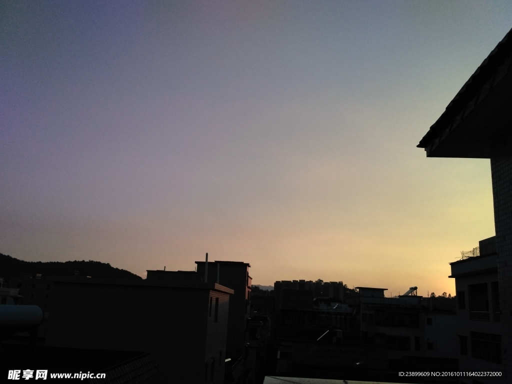 黄昏的天空