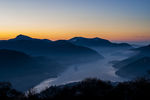 山脉黄昏风景图片