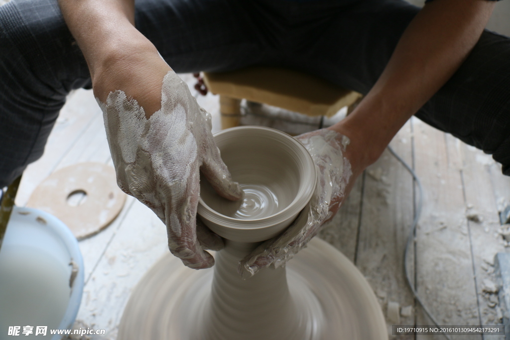 陶瓷拉坯工艺