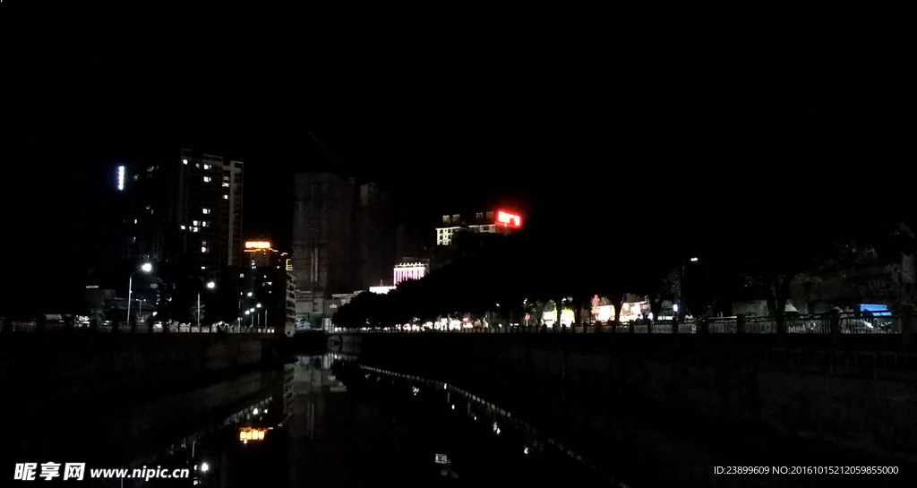 广宁南街河涌夜景延时摄影