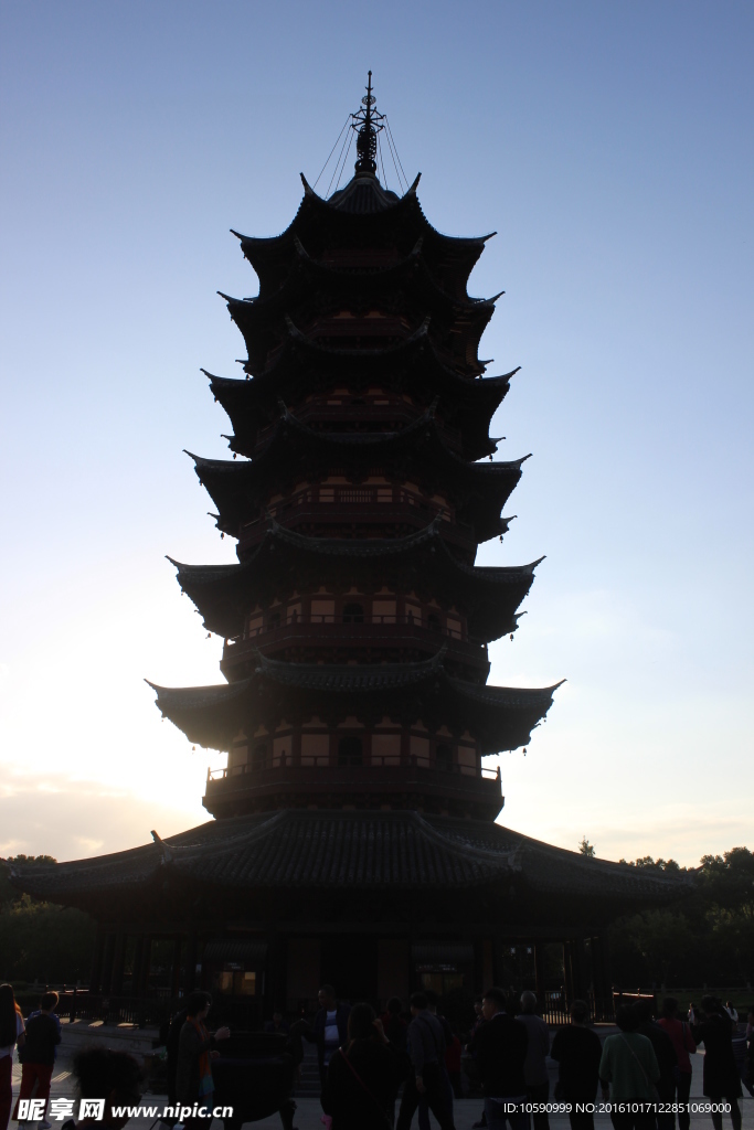 八宝玲珑塔
