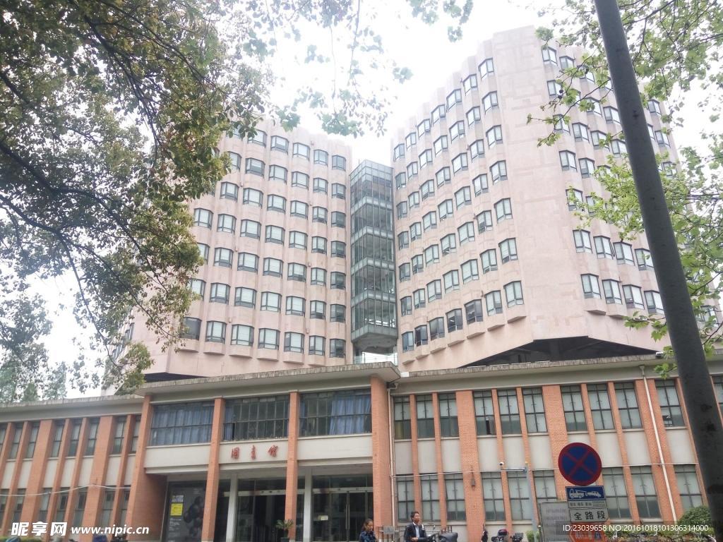 复旦建筑