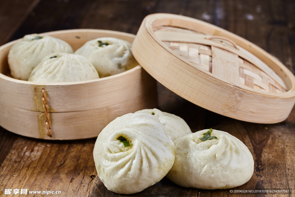 菜包子