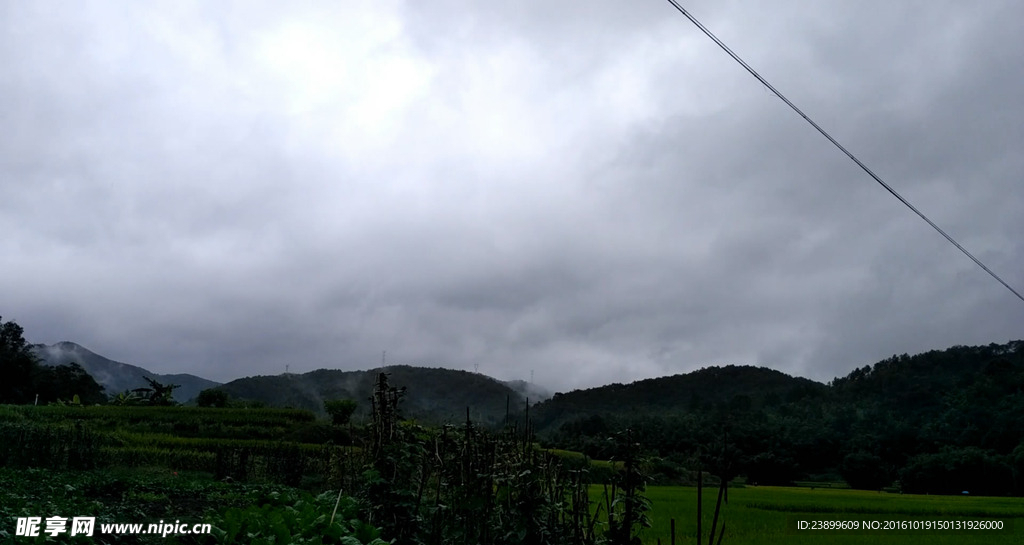 雨天的山川云雾 延时摄影