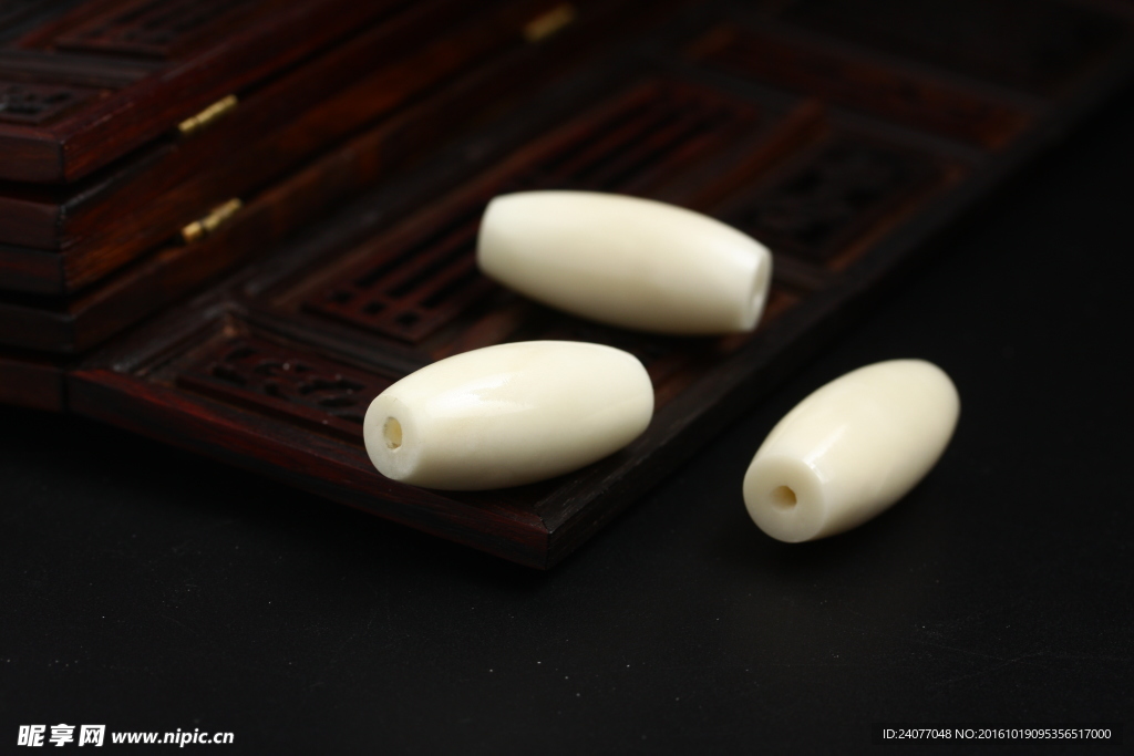 纯天然象牙果素面勒子大隔珠