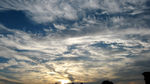 夕阳乌云图