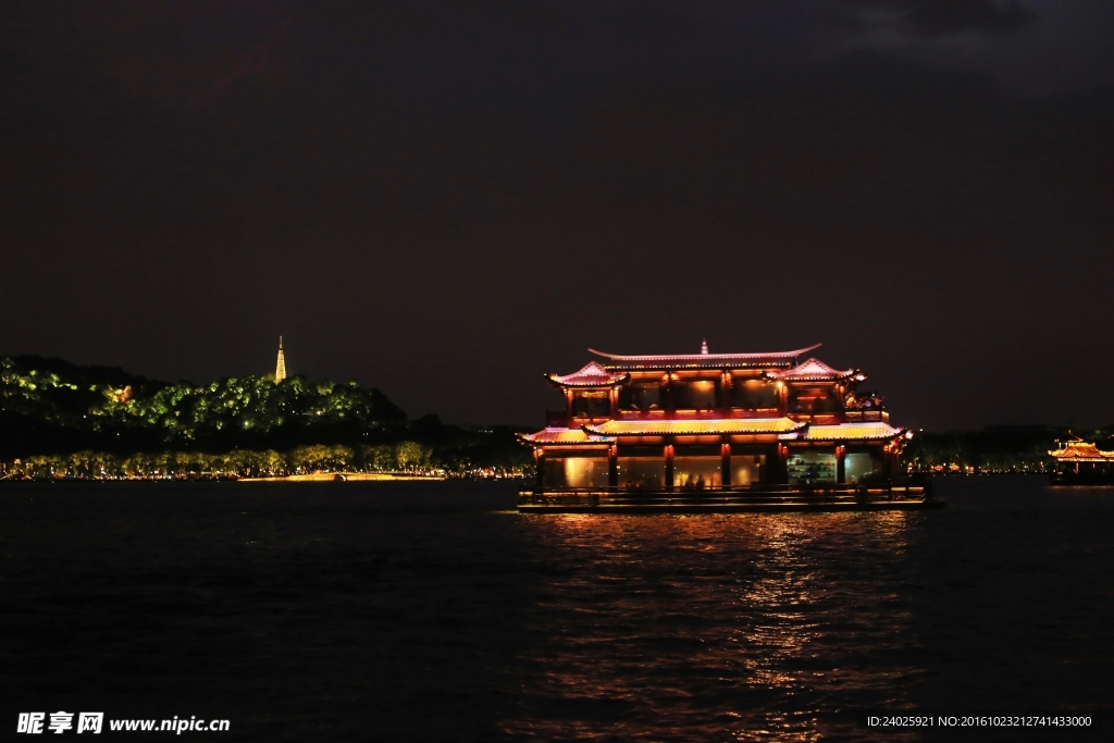 西湖夜景