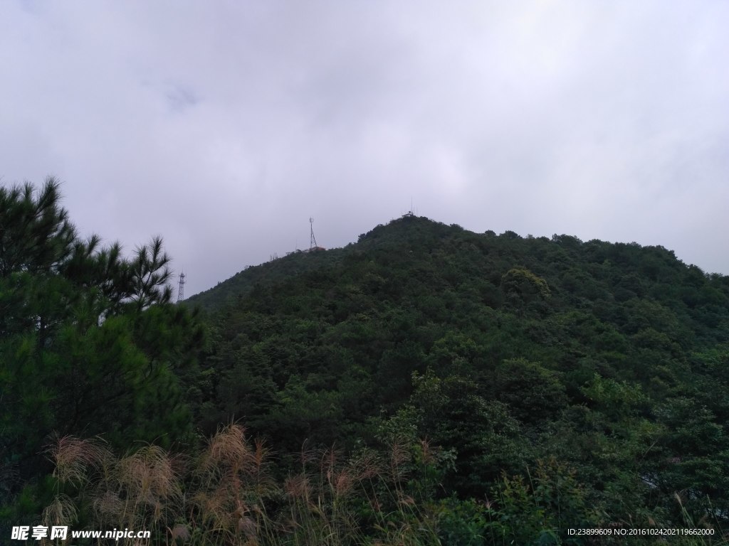 山峰