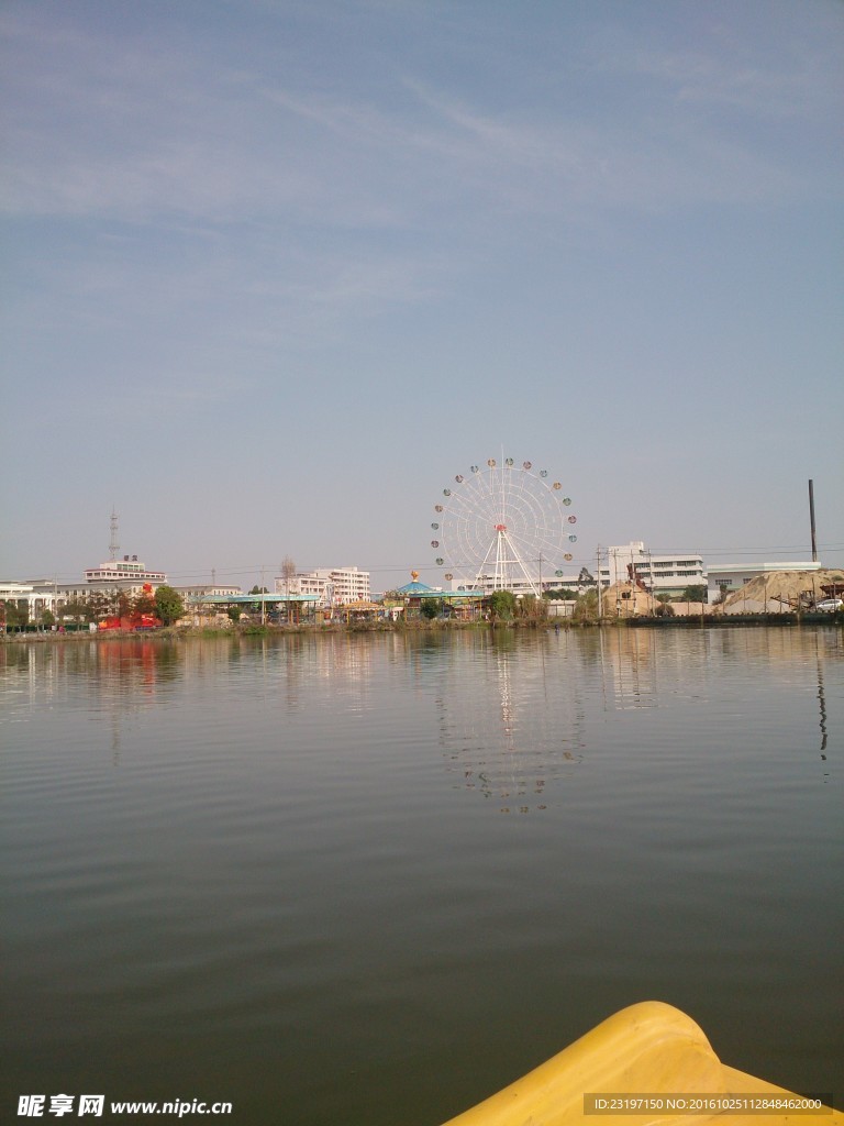 湖水
