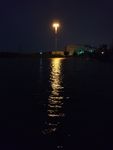 湖光夜色