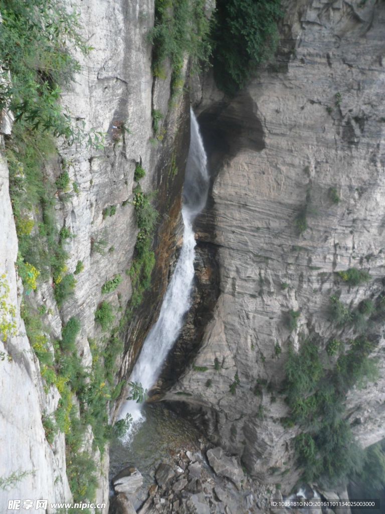 太平峪国家森林公园瀑布