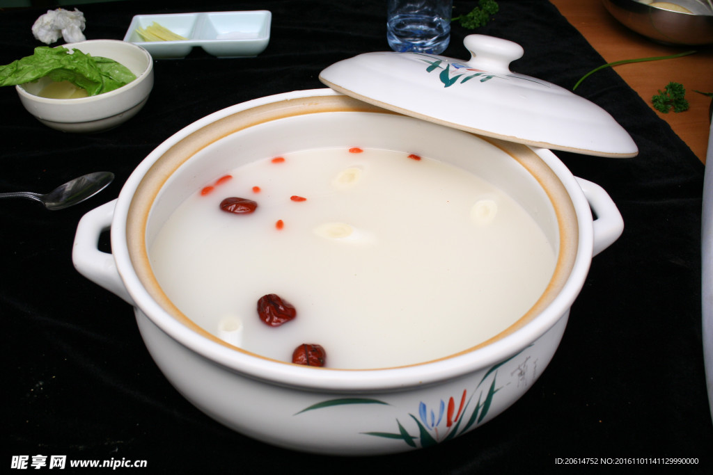 莲子粥