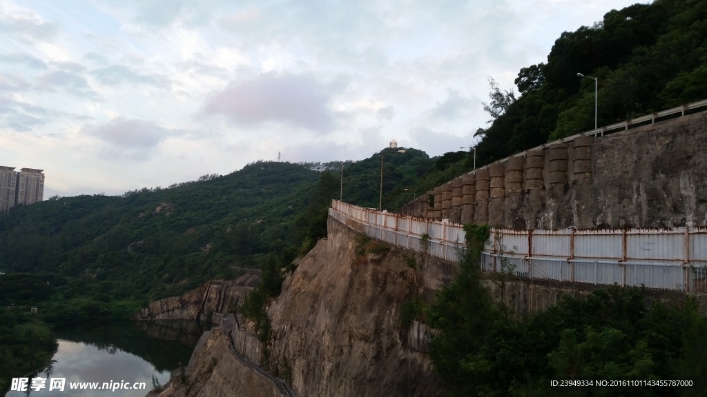 山水