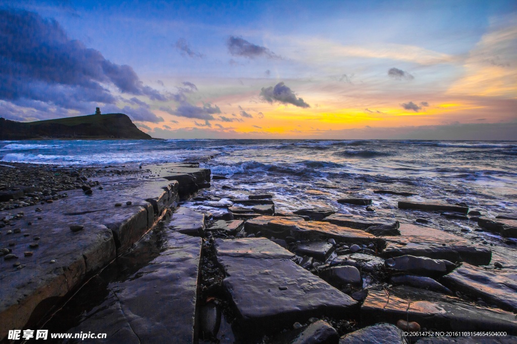 夕阳下的大海美景