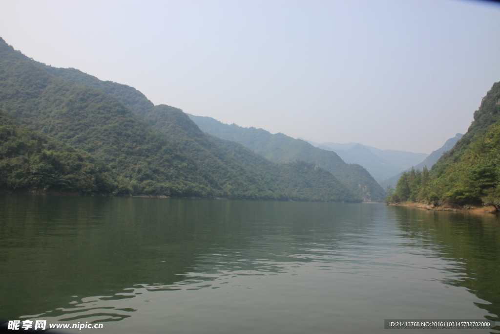 名山大川