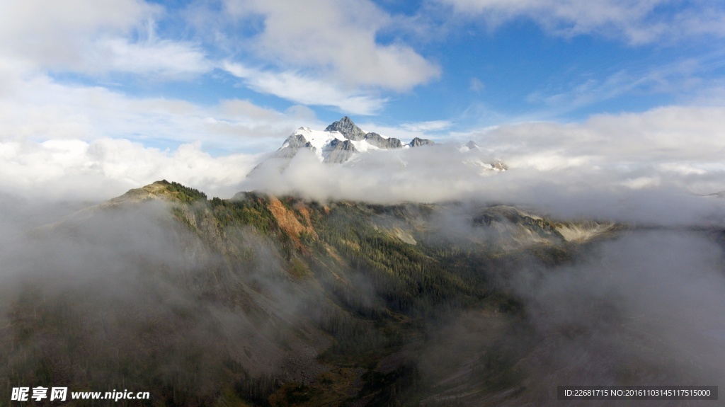 山峦景观