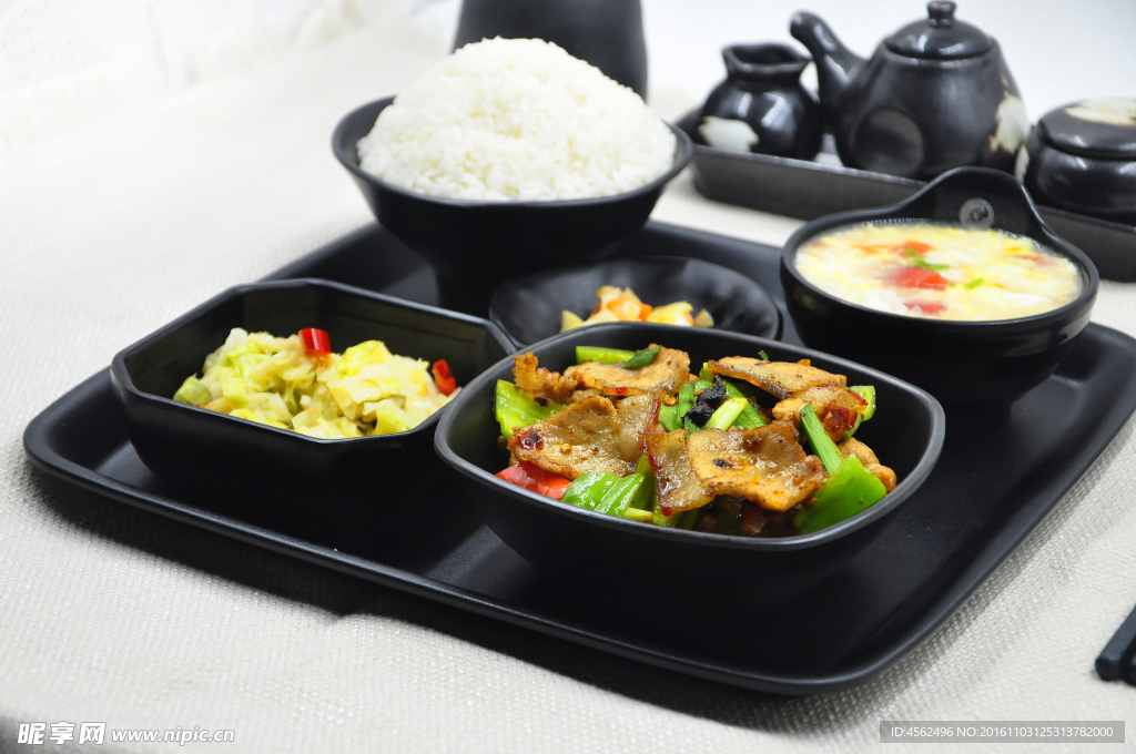 回锅肉盖饭套餐