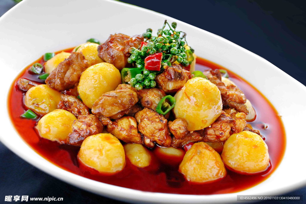 土豆炖鸡