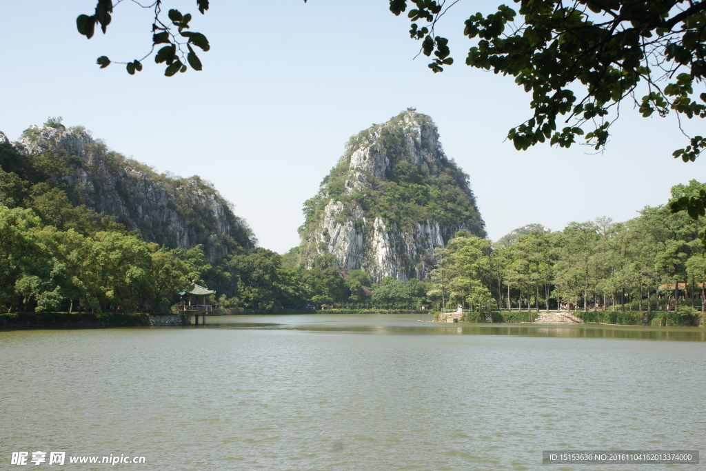 山青水秀