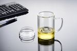 玻璃杯
