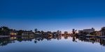 美丽的海滨夜景