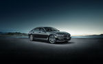 BMW 7系汽车海报