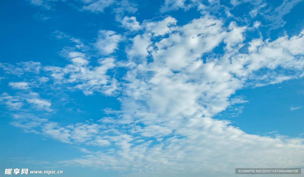 天空