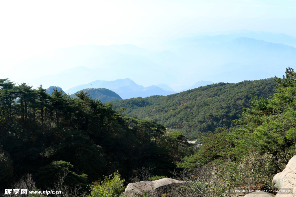 天柱山