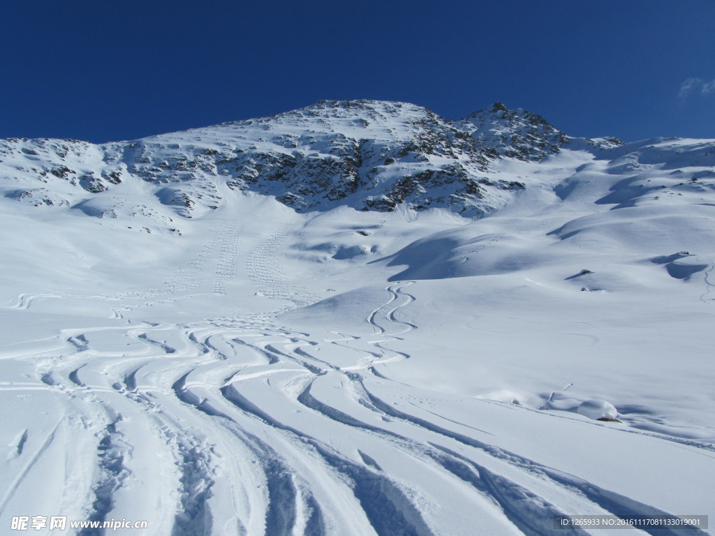 雪山