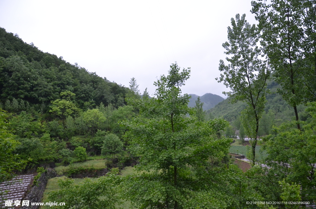 名山大川