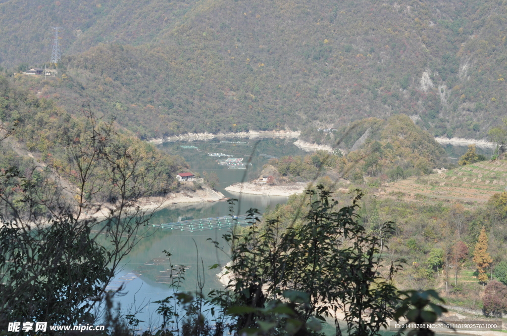 名山大川