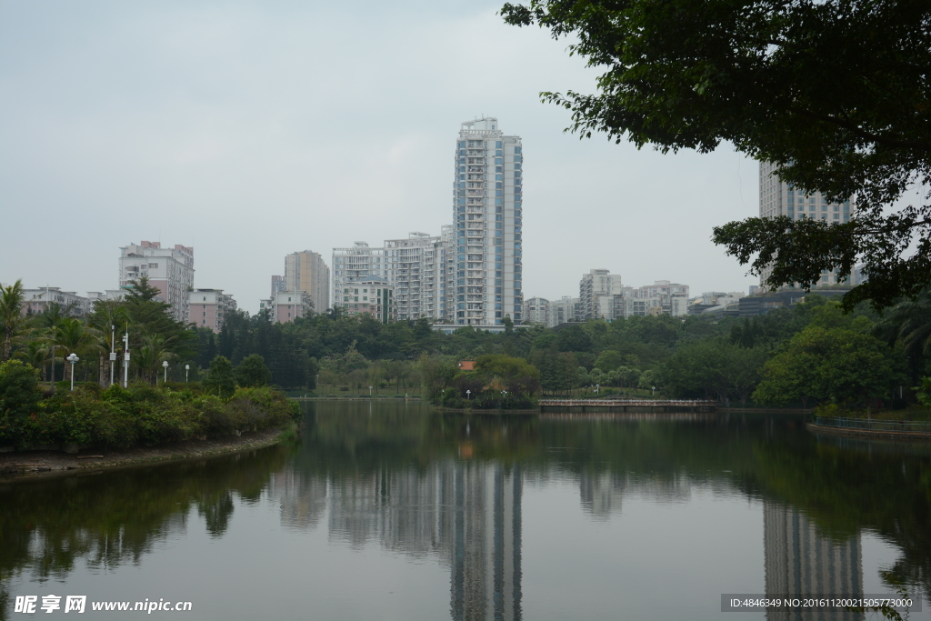 湖边风景