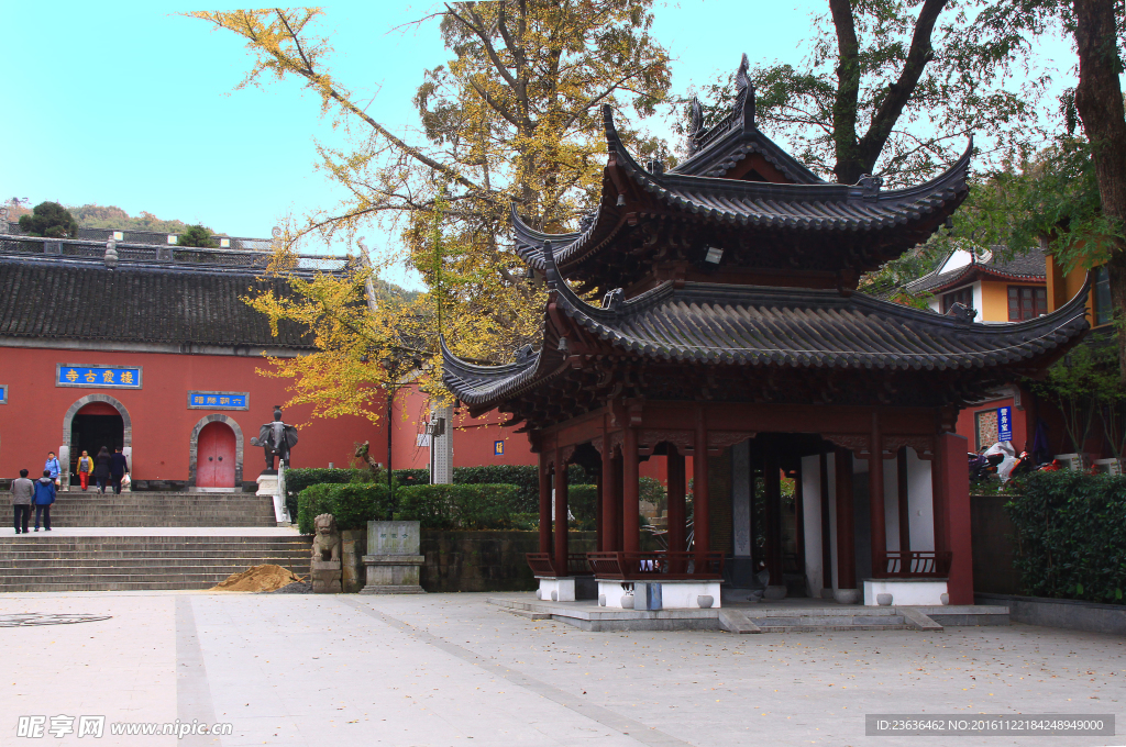 栖霞山红叶 栖霞古寺