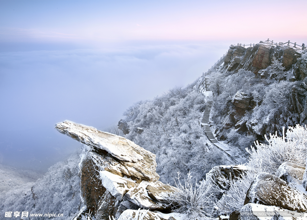 玉女峰雪  遥镇洪流  花果山