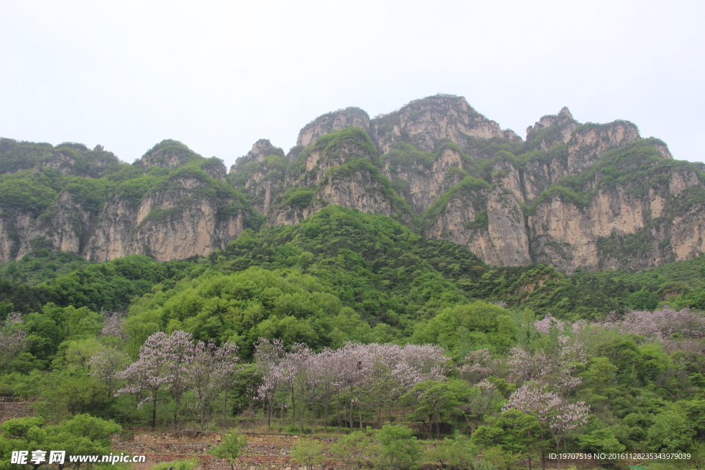 山峰