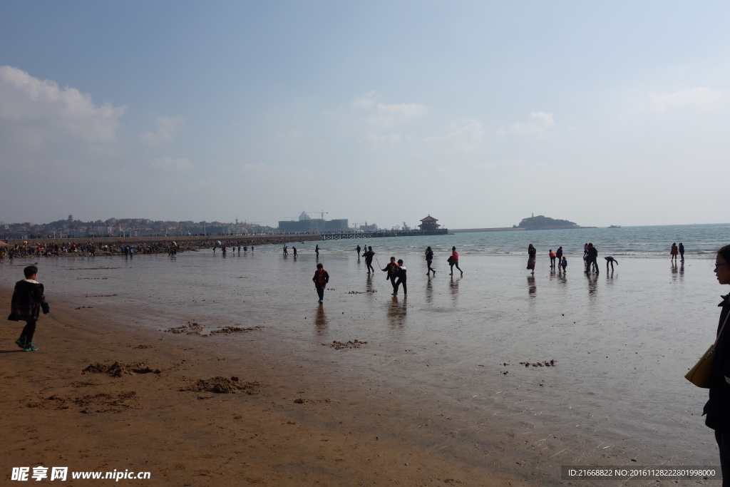 青岛第一海水浴场沙滩海滨