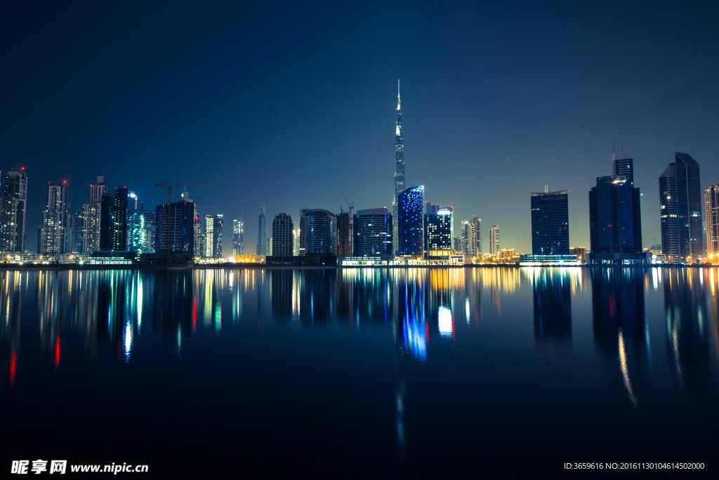 城市建筑夜景