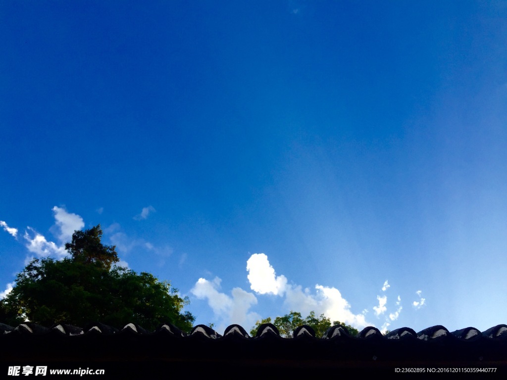 天空