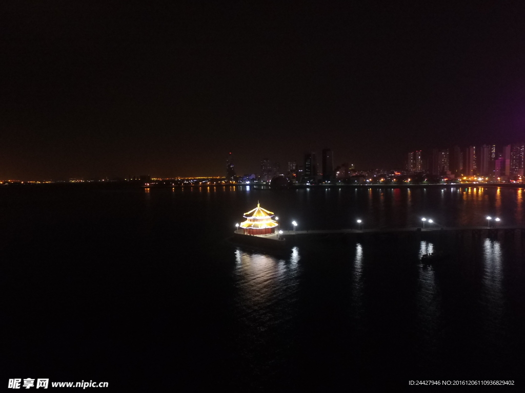 回澜阁夜景