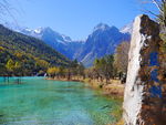 蓝月湖