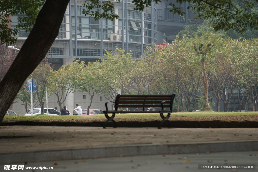 华中科技大学