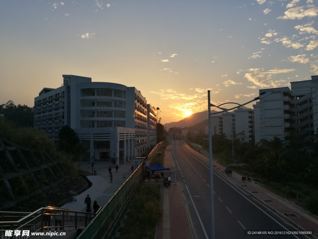 夕阳