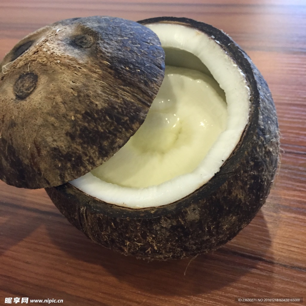 椰子炖品