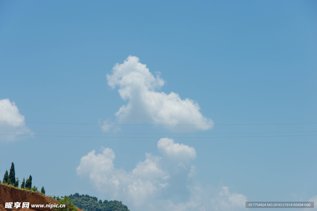 岑巩夏天蓝天白云素材