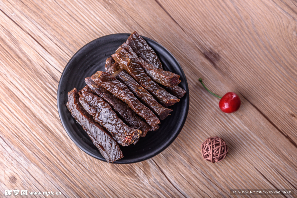 手撕牛肉牛  牛肉干