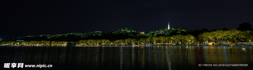 宝石山夜晚全景