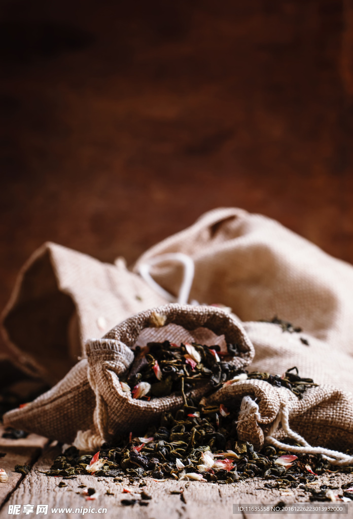 红茶与茶叶高清图片