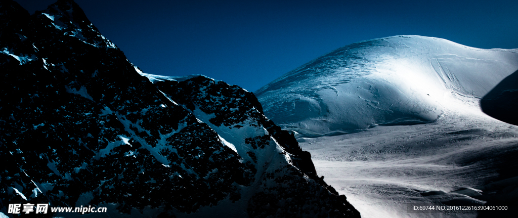 雪山